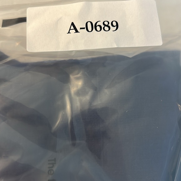 Vintage Clan Douglas Nordstrom 100% Cashmere V-Neck Sweater XLT Made in Scotland - Picture 13 of 13